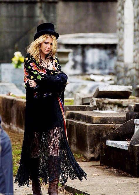 Coven.  Lily Rabe. Misty Day Outfits, Misty Day Aesthetic, Coven Fashion, Lily Rabe, Ahs Coven, American Horror Story Coven, Dark Mori, Witch Fashion, Witchy Fashion