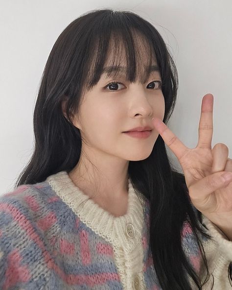 Park Bo Young Instagram, Oh My Ghost, My Ghost, Strong Woman Do Bong Soon, Doom At Your Service, Park Bo Young, Kitty Drawing, Hello Kitty Drawing, Kim Sejeong