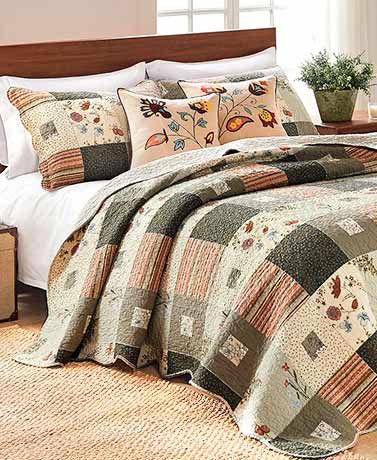 Bed and Bath Decor, Bedding & Bathroom Storage | LTD Commodities Master Suite Bedroom, Farmhouse Quilts, Cotton Quilt Set, Whole Cloth Quilts, Bedding Stores, Twin Quilt, King Quilt, Twin Set, Reversible Quilt