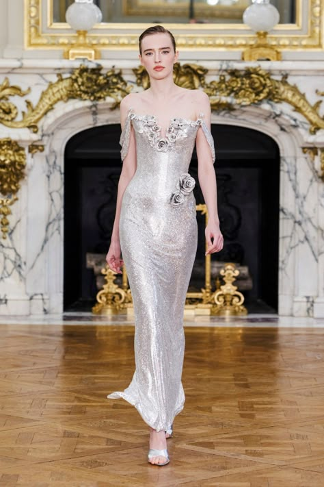 Tamara Ralph Couture Spring 2024 [PHOTOS] Tamara Ralph, Runway Fashion Couture, Collection Couture, Spring Summer 2024, Gorgeous Gowns, Looks Style, Couture Collection, Fancy Dresses, Summer 2024