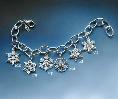 New England Snowflake Bracelet Dental Jewelry, Snowflake Bracelet, Snowflake Jewelry, Winter Earrings, Pretty Jewelry Necklaces, Winter Jewelry, Bangles Jewelry Designs, Diamond Jewelry Designs, Girly Accessories