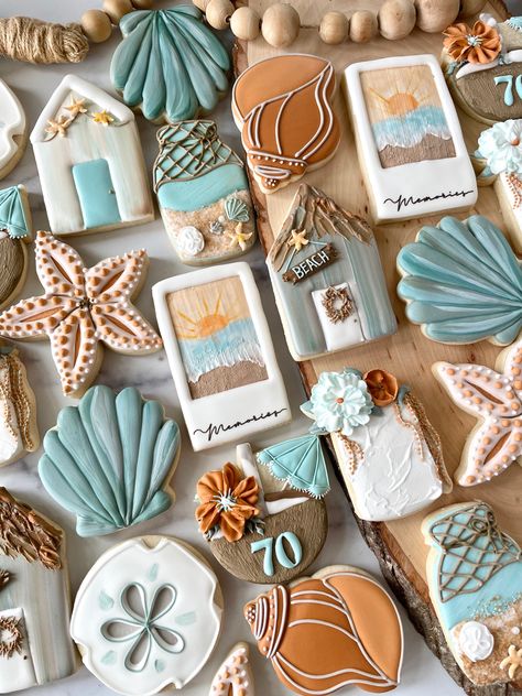 #cookies #beach Tulum Birthday Party Ideas, Retro Beach Theme Party, Beach Birthday Cookies Decorated, Beach Wedding Cookies Decorated, Beach Party Cookies, Beach Themed Cookies Decorated, Beach Theme Sugar Cookies, Beach Baby Shower Cookies, End Of Summer Cookies