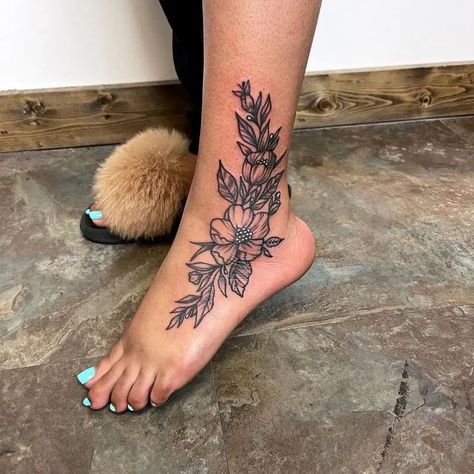 Medium Ankle Tattoo, Side Of Ankle Tattoos For Women, Womens Ankle Tattoos Cover Up, Women’s Foot Tattoos, Big Ankle Tattoos For Women, Ankle Tattoo Cover Up Ideas For Women, Pretty Ankle Tattoos For Women, Cover Up Flower Tattoos For Women, Rose Ankle Tattoos For Women