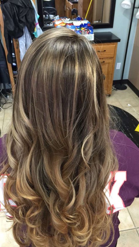 Colormelt Balayage Long Hair Curls Blondette Bronde Brown Blonde - LoveMyHairByHeather Blondette Hair, Colormelt Balayage, Long Hair Curls, Balayage Long Hair, Curls For Long Hair, Creative Hair, Hair Curls, Nice Hair, Brown Hair Balayage