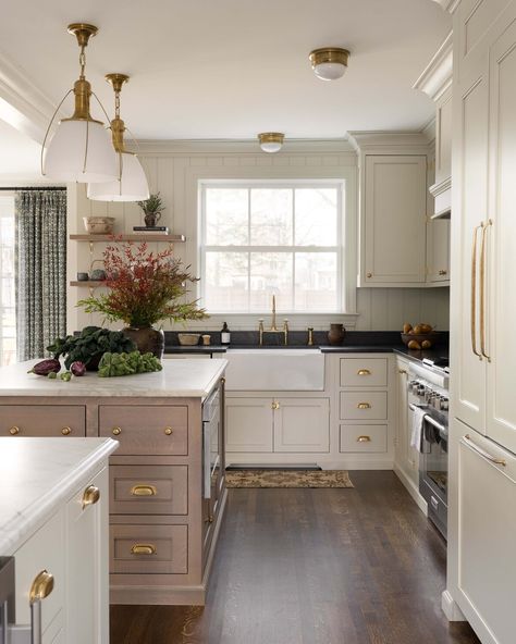 Whittney Parkinson Design, Whittney Parkinson, Classic American Home, Cream Kitchen Cabinets, Kitchen Post, Kitchen Farmhouse, Kitchen Reno, White Cabinets, Dream Kitchen