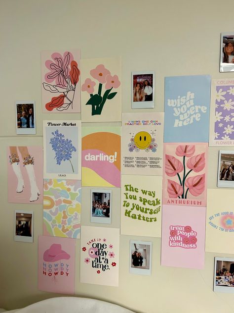 aesthetic, dorm, college, wall, dorm wall, colorful, cute, pink, purple, yellow College Dorm Room Aesthetic Vintage, Dorm Room Decor Purple, Yellow Wall Room Aesthetic, Room Ideas Aesthetic Purple Wall, Pastel Purple Dorm Room, Room With Purple Walls Aesthetic, Dorm Inspiration Purple, Good Morning Flowers Pictures, Dorm Walls