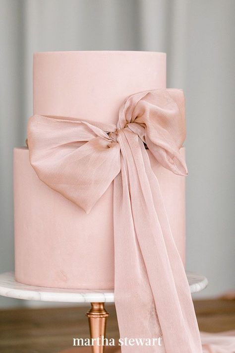 Take inspiration from this A Bake Shop treat and match your wedding cake's hue to that of its bow accent. #weddingideas #wedding #marthstewartwedding #weddingplanning #weddingchecklist Wedding Cake With Bow, Wine Wedding Cake, Cake With Bow, Bow Wedding Cakes, Bow Cakes, Pink Wedding Cake, Dusty Rose Wedding, Cake Trends, Modern Wedding Cake