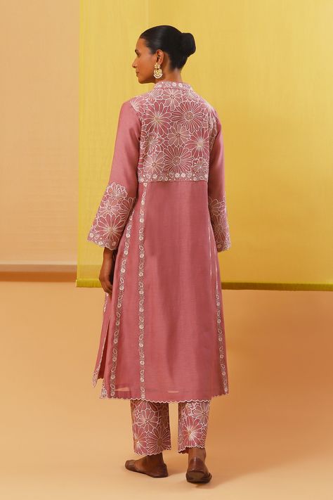 Buy Pink Handwoven Chanderi Mulmul Embroidery Thread Fasha Straight Kurta Set For Women by Sue Mue Online at Aza Fashions. Scallop Pants, Kurta Set For Women, Coord Set, Straight Kurta, Kurta Set, Pants Pattern, Mandarin Collar, Embroidery Thread, Set For Women