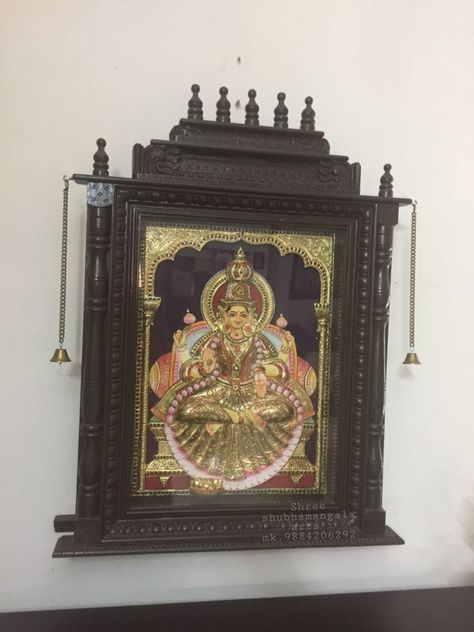 Lakshmi Tanjore Painting, Painting Krishna, Tanjore Art, Mysore Painting, Wooden Work, God Wallpaper, Tanjore Paintings, Home Decor Indian, Temple Design For Home