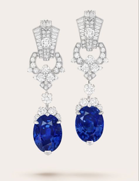 Earrings Graff Sapphire, Jewellery Designing, Dubai Market, Real Diamond Earrings, Van Cleef And Arpels Jewelry, High Jewelry Ring, Diamond Jewelry Set, Diamond Pendants Designs, Expensive Jewelry Luxury