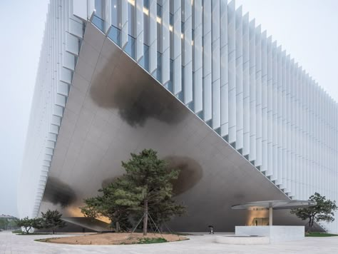 Gallery of Tencent Beijing Headquarters / OMA - 8 Oma Architecture, Vertical City, Pod House, Rem Koolhaas, Facade Cladding, Glass Building, Tv Design, Zaha Hadid Architects, Beijing China