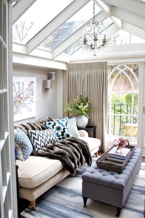 Small Conservatory Interiors, Small Conservatory, Conservatory Interior, Conservatory Decor, Best Home Interior Design, Sunroom Decorating, Sunroom Designs, Beautiful Windows, Personal Space