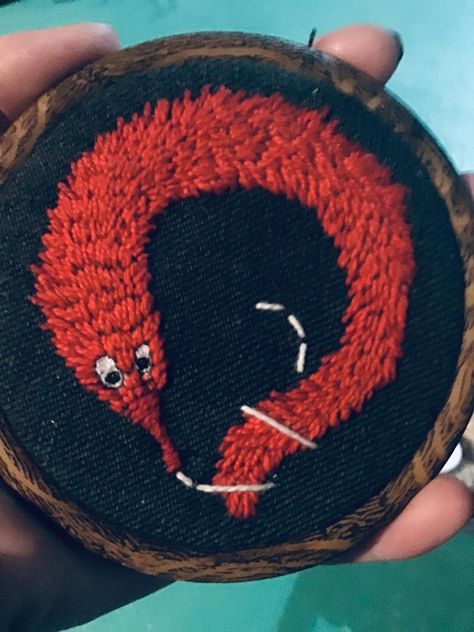 Worm On A String Art, Worm On A String, Red Worms, Fish Ponds, The Fish, Craft Inspiration, Yarn Crafts, Embroidery Projects, Embroidery Art