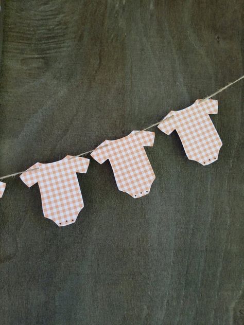 Oh Baby! Its time to party with the most adorable Gingham Baby Shower Theme! A Gingham Plaid Baby Shower is an adorable idea for any Gender Reveal Party or even a Camping Baby Shower theme. This Gingham Baby Shower Onesie Banner works for a Little Gentleman Theme, Fox Party Theme, Lumber Jack and Oh Deer Baby Shower too! Onesie Banner, Camping Baby Shower Theme, Camping Party Decorations, Plaid Baby Shower, Camping Baby, Fox Party, Lumber Jack, Deer Baby Showers, Camping With A Baby