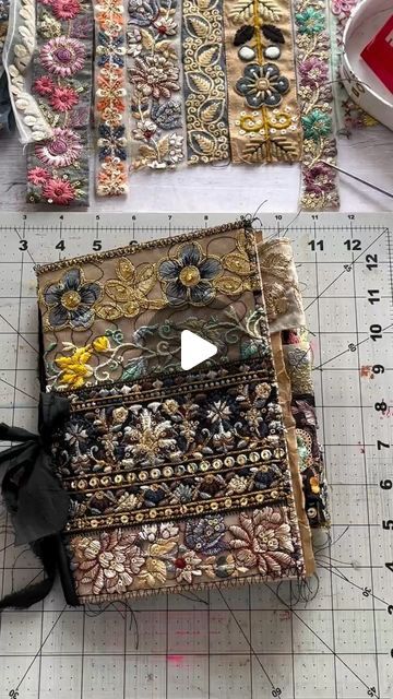 Shikha Bawa Sahu on Instagram: "How to make my boho journal covers reusable. Bind your papers with 3 hole pamphlet stitch and tie them to the cover with a silk ribbon. All the pages lays perfectly flat, easy to work on. Repeat when the journal is full. Beautiful digitals used are by Christy @christy_everlastingjournals available for purchase at her Etsy shop.   #pamphletstitch #journalbinding #processvideo #creativesewing #handmadejunkjournal #handmadeartjournal  #dailyjournal #junkjournaljunkies #bohojunkjournal  #junkjournalcommunity #junkjournalsupplies  #fabricscraps  #サリートリム #刺繡生地  #シルクトリム #travelernotebookcover  #インドの生地   #サリーボーダー #textileart" Boho Journal Ideas, Diary Decoration Ideas, Fabric Journal Covers, Boho Journal, Fabric Books, Journal Embellishments, Fabric Book Covers, Fabric Journals, Embroidery Book