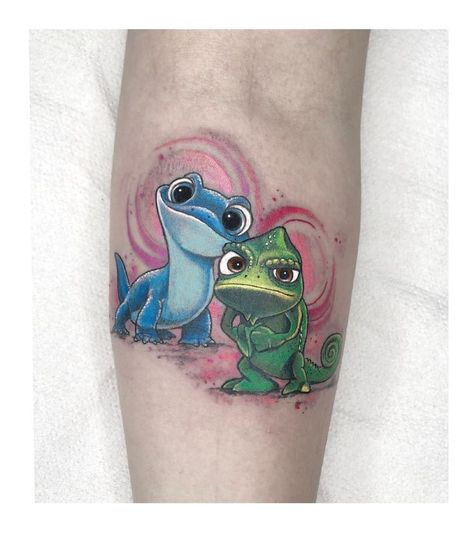 Disney Tattoo Matching, Disney Animal Tattoo Ideas, Disney Tattoos Color, Realistic Disney Tattoo, Tangle Tattoo Disney, Disney Tattoos For Best Friends, Disney Sleeves For Women Tattoo, 90s Disney Tattoos, Pua Tattoos