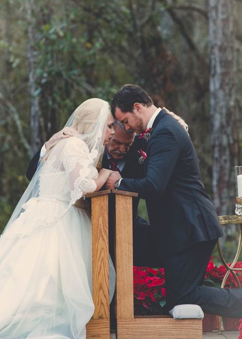 Praying Wedding Christmas wedding Kneeling bench Bride Groom Kneeling Bench Wedding, Wedding Prayer, Christian Traditions, Wedding Photo Ideas, Pics Ideas, Christian Wedding, Wedding Rentals, Wedding Christmas, Church Wedding