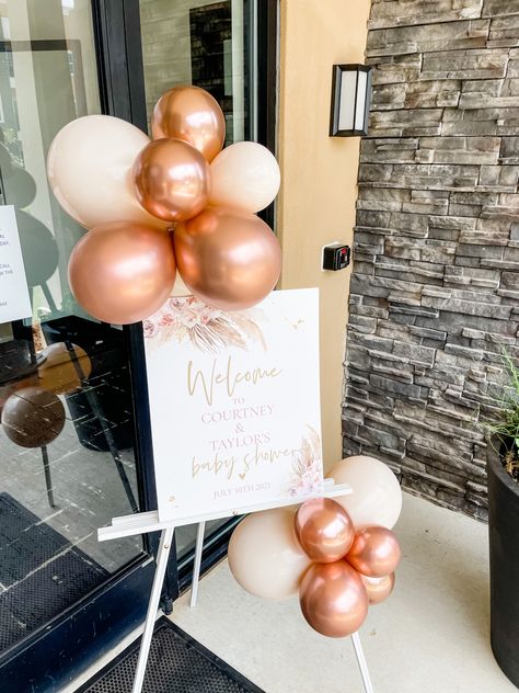 Grand Opening Decorations Ideas, Baby Shower Front Door, Baby Shower Decorations At Home, Boho Baby Shower Girl, Advice Jar, Cricut Baby Shower, Welcome Baby Party, Lunch Meeting, Baby Shower Boho