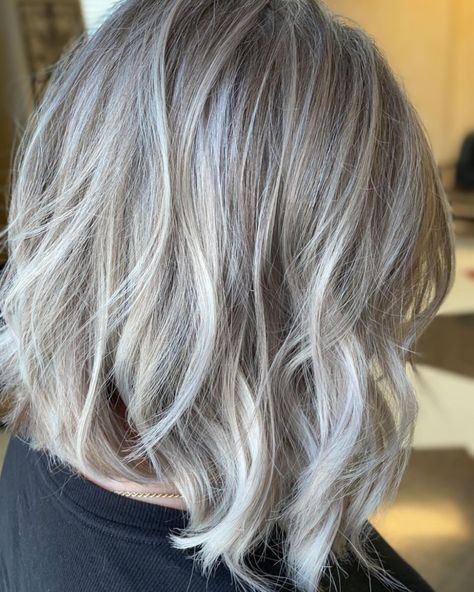 Silver Babylights, Spring Hair Trends, Icy Blonde Hair, Going Grey, Redken Shades Eq, Silver Blonde, Lob Haircut, Going Gray, Platinum Blonde