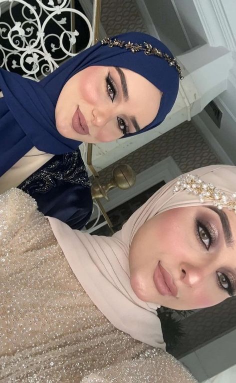 Hijabi Headpiece, Hijab Makeup Look Wedding, Hijab Style For Party, Hijab Fashion Wedding, Hijab Wedding Style, Hijab Headpiece, Pakistani Makeup Looks, Hijab Styles For Party, Style For Party