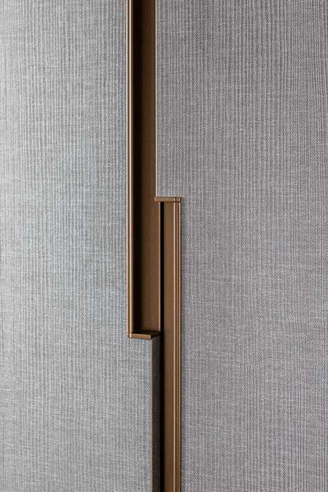 Handle Design Wardrobe, Handle Detail Design, Wardrobe Door Handle Design, Handle Wardrobe Design, Handle Less Wardrobe Design, Handle Door Design, Door Handle Design Modern, Luxurious Wardrobe Design, Wardrobe Handles Modern