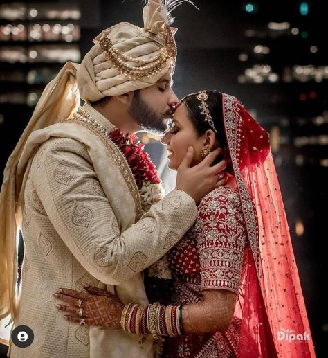 Marriage Poses, Bride Groom Photoshoot, Bride Groom Poses, Indian Bride Photography Poses, Indian Wedding Poses, Bride Photos Poses, Groom Photoshoot, Indian Wedding Photography Couples, Engagement Photography Poses