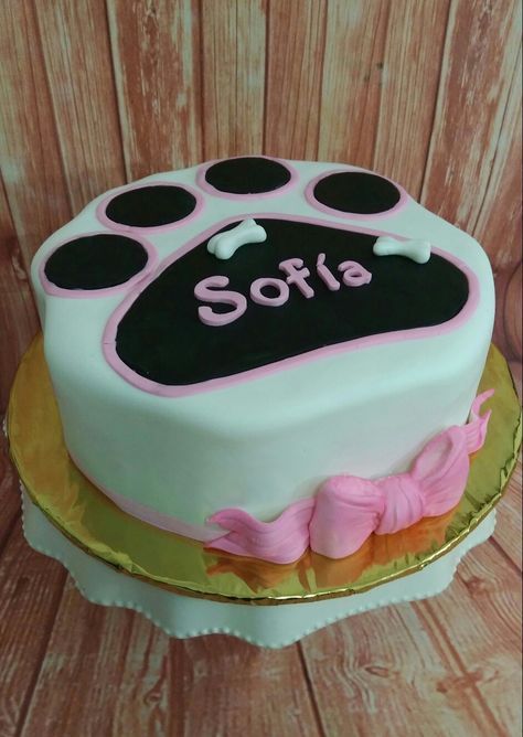 Charlotte Cakes, Pup Academy, Dog Lover Cake, Paw Cake, Lover Cake, Charlotte Cake, Dogs Birthday, Hair Inspiration Long, Dog Cakes