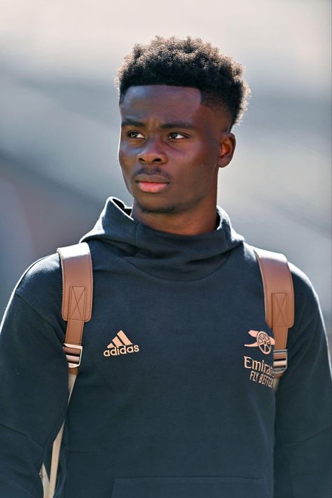 Footballer Wallpaper, Its Ya Boy, Bukayo Saka, Black Kings, Martin Ødegaard, Short Box Braids Hairstyles, Short Box Braids, Arsenal Football, Arsenal Fc