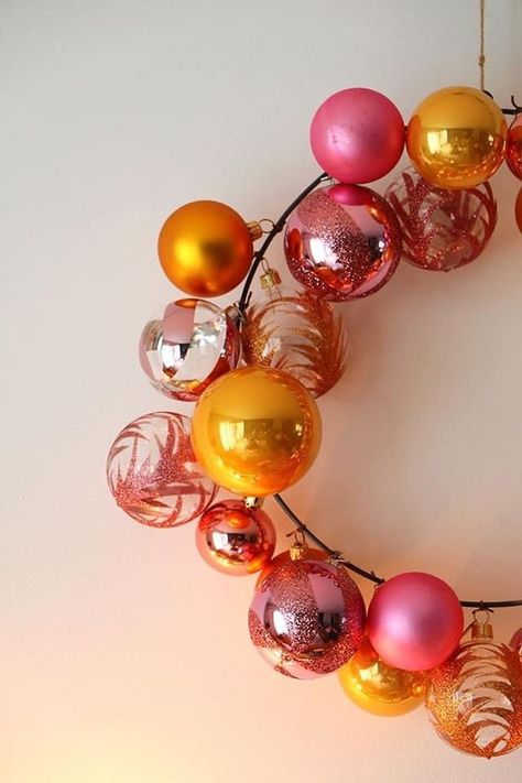 Pink Orange Christmas, Pink And Orange Christmas, Brazil Christmas, Thanksgiving 2022, Xmas Theme, Garland Diy, Orange Christmas, Noel Diy, Diy Garland