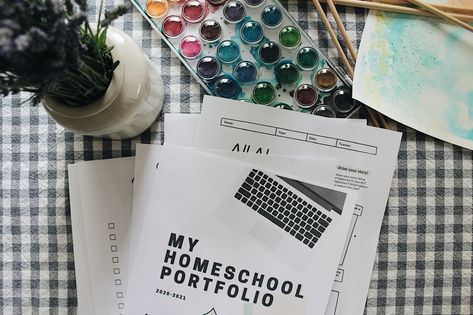 HOW WE DOCUMENT OUR HOMESCHOOL YEAR Homeschool Portfolio, About Me Page, Reading Log, Homeschool Activities, Show And Tell, Field Trip, Cover Pages, Some People, Fun Projects