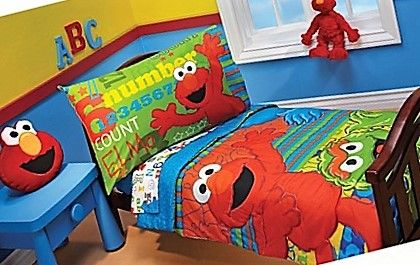 Best Toddler Bedding Sets For your Adorable Baby | kiddy beds Elmo Bedroom, Sesame Street Room, Sesame Street Bedroom, Cool Toddler Beds, Street Bedroom, Street Room, Baby Elmo, Toddler Bed Boy, Elmo And Friends