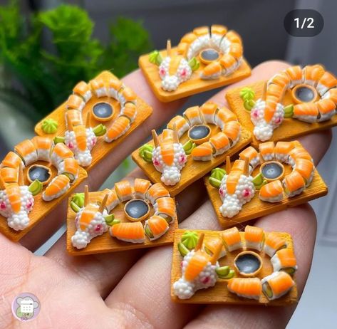 Sushi Dragon, Polymer Creations, Easy Clay Sculptures, Clay Magnets, Clay Crafts Air Dry, Polymer Crafts, Cute Polymer Clay, Clay Animals, Clay Food