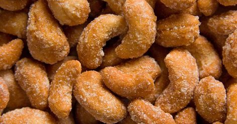 Honey Roasted Cashews – 12 Tomatoes Honey Cashews, Honey Roasted Cashews Recipe, Honey Roasted Cashews, Roasted Nuts Recipe, Cashew Recipes, Christmas Nuts, Snack Mixes, Roasted Pecans, Roasted Cashews