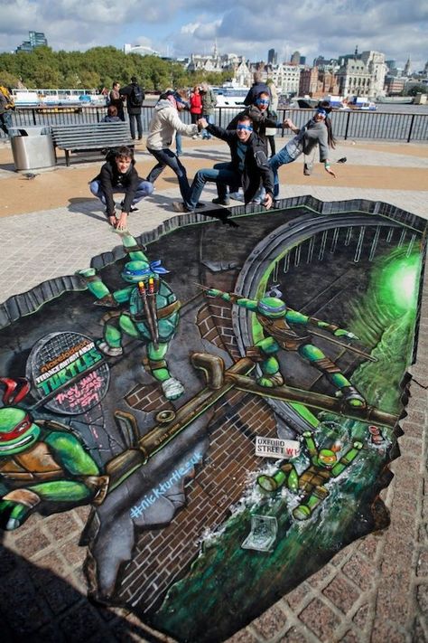 3D Ninja,Street Art | Most Beautiful Pages 3d Ninja, Street Chalk Art, Pets Wallpaper, Pavement Art, 3d Chalk Art, Sidewalk Chalk Art, Sidewalk Art, Teenage Mutant Ninja Turtles Art, Street Painting