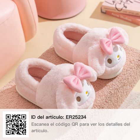 Cute Slippers Fluffy, Sanrio Slippers, Slippers Aesthetic, Sanrio Fashion, Pinterest Shop, Kawaii Characters, Dog Seat Covers, Kitty Stuff, Plush Slippers