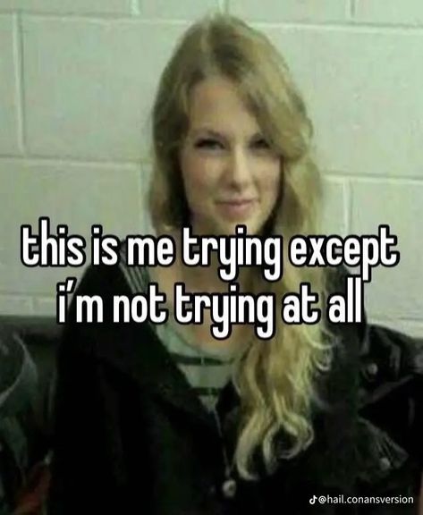 Me When Taylor Swift, Taylor Swift Bad Posture, Taylor Swift Listening To Music, Speak Now Whisper, Whisper Taylor Swift, Taylor Swift Crying, Taylor Swift Whispers, Taylor Swift Whisper, Taylor Memes