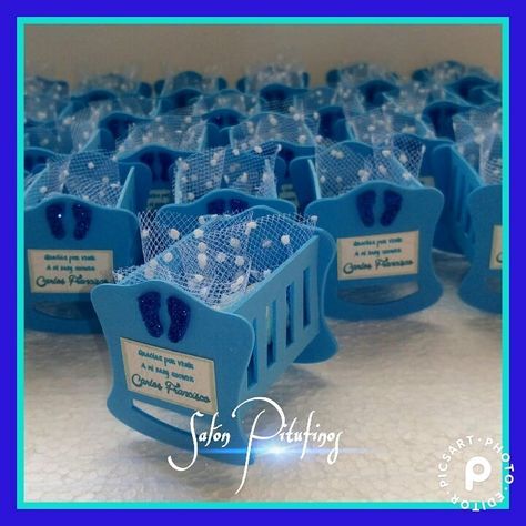 #souvenirsbabyshower #cunitasgomaeva #picsartedit Baby Boy Room Decor Ideas Blue, Recordatorios Baby Shower, Souvenir Baby Shower, Baby Shower Recuerdos, Recuerdos Para Baby Shower, Baby Shower Return Gifts, Bridal Shower Cupcakes Toppers, Moldes Para Baby Shower, Baby Shower Souvenirs