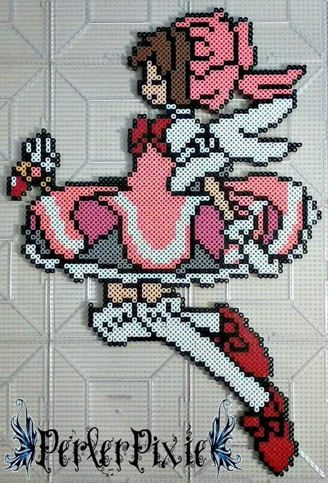 Perler Beads Cardcaptor Sakura, Cardcaptor Sakura Pixel Art, Sailor Moon Perler, Hama Art, Hamma Beads Ideas, Pixel Beads, Perler Art, Perler Bead Templates, Diy Perler Bead Crafts