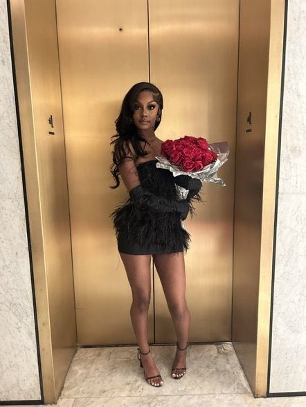 Black Long Birthday Dress, Birthday Dinner Group Outfits, Birthday Outfit For 17th Birthday, Birthday Dinner Color Theme Outfits, Bday Dress Black Women, 20th Birthday Outfit Ideas Black Women, Black Birthday Outfits Black Women, Homecoming Black Women, Black Birthday Dress Black Women