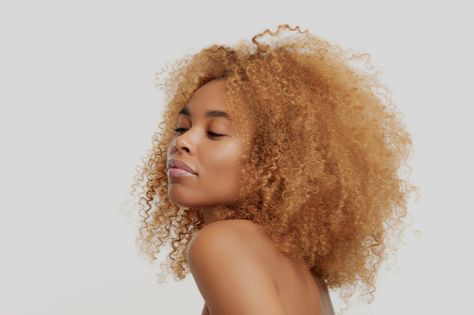 Bleached Natural Hair Black Women, Bleached Natural Hair, Damaged Black Hair, Damaged Natural Hair, Bleach Damaged Hair, Damaged Curly Hair, Bleached Hair Repair, Healthy Hair Routine, Bleaching Your Hair