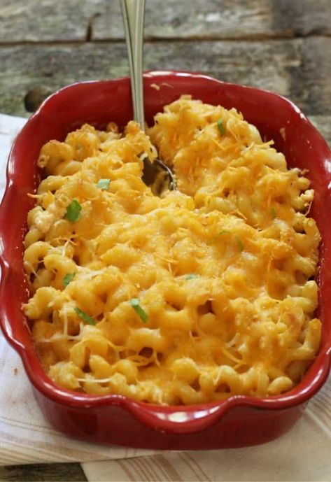 Homemade Baked Mac and Cheese Recipe | Everyday Eileen Homemade Baked Mac And Cheese, Homemade Macaroni And Cheese, Cheddar Cheese Recipes, Baked Mac And Cheese Recipe, Cheesy Mac And Cheese, Boxed Mac And Cheese, Making Mac And Cheese, Low Fat Cheese, Baked Mac N Cheese