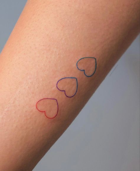 Mini Tattoo ideas Colored Hearts Tattoo, Small Colorful Tattoos, Small Watercolor Tattoo, Rainbow Tattoo, Casino Tattoo, Character Design Concept Art, Heart Tattoo Wrist, Tiny Wrist Tattoos, Rainbow Tattoos