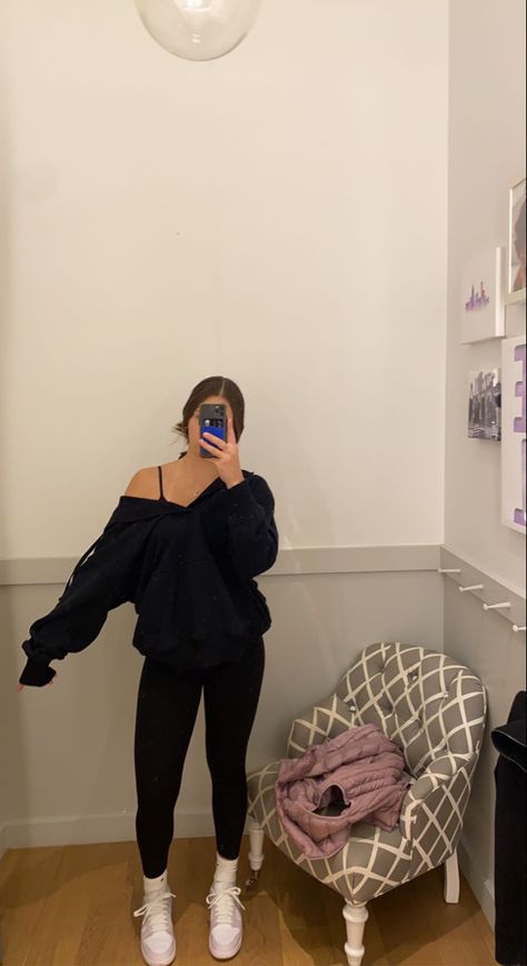 - aerie sweatshirt, oversized, leggings, all black outfit, aesthetic, outfit inspiration, nike dunks, nike dunk outfit, aerie leggings… All Black Outfit Aesthetic, Navy Leggings Outfit, Nike Dunk Outfit, Blue Leggings Outfit, Black Outfit Aesthetic, Leggins Outfit, Dunk Outfit, Outfits Leggins, Adrette Outfits