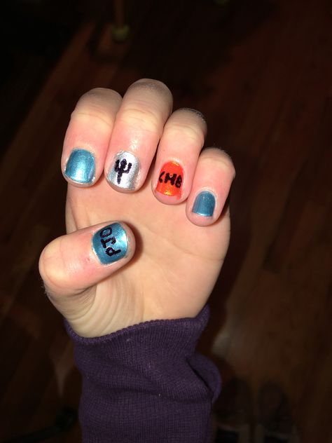 Pjo Inspired Nails, Percy Jackson Nails Ideas, Percy Jackson Nail Art, Percy Jackson Nails Designs, Pjo Necklace Beads, Diy Percy Jackson Necklace, Percy Jackson Inspired Jewelry, Percy Jackson Nails, Potter Nails