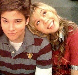 Suits Mike And Rachel, Icarly Sam And Freddie, Icarly Cast, Eric And Sookie, Freddie Benson, Icarly And Victorious, Nathan Kress, Cory And Topanga, Nick And Jess