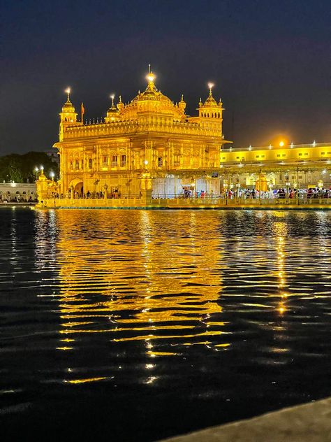 Golden Temple Amritsar Photography Hd, Golden Temple Wallpaper, All God Images, Indian Army Wallpapers, Golden Temple Amritsar, Temple India, Baby Print Art, Lord Rama Images, Temple Photography