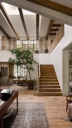 #BEAUTY, #RELATIONSHIPS #Fashion #Animals #Outfits #Winter Outfits #Animals Spanish Contemporary Home Interiors, Australian House Exterior, Exterior Staircase Design, Living Rooms 2024, Houses With Arches, Traditional Eclectic Living Room, Cozy House Design, Eclectic Traditional Decor, Home Design Styles