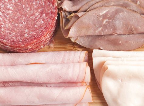 Deli meats can be part of a healthy diet, but nutritionists urge you to opt for low-sodium lunch meat, like these top 10 choices you can buy. Turkey Lunch, Turkey Lunch Meat, High Sodium Foods, Low Fat Protein, No Sodium Foods, Smoked Turkey Breast, Oven Roasted Turkey, Eat This Not That, Deli Meats