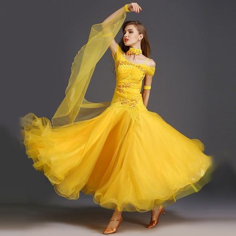 Skating Leotards, Waltz Dance Dress, Ballroom Dance Dresses Standard, Standard Dance Dress, Ballroom Competition Dress, Ballroom Dance Competition Dress, Spanish Girl, Ballroom Dance Competition, Waltz Dance