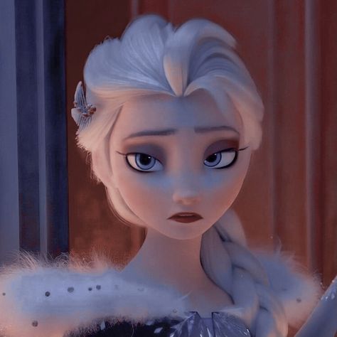 Elsa Photos, Elsa Pictures, Frozen Wallpaper, Disney Frozen Elsa Art, Disney Princess Elsa, Disney Icons, Frozen Disney Movie, Disney Princess Images, Disney Princess Frozen